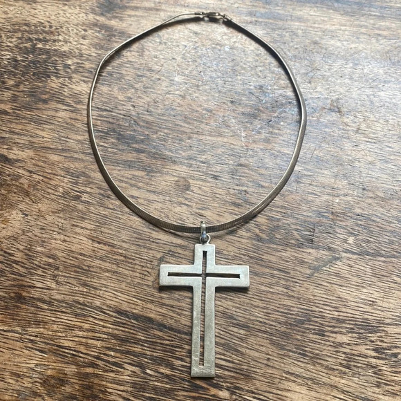 Tracie Taylor Studio Jewelry - Sterling silver cross pendant (no chain)